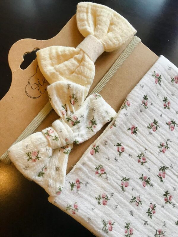 Baby Gift Sets - 3 sets of Baby Bibs and Bow Headbands - Image 8