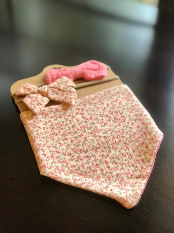 Baby Gift Sets - 3 sets of Baby Bibs and Bow Headbands - Image 6