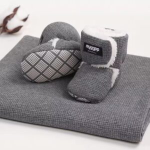 Cozy baby booties with plush lining in soft pastel colors.