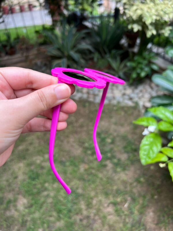 Toddler & Kids Daisy Sunglasses -  Pink - Image 2